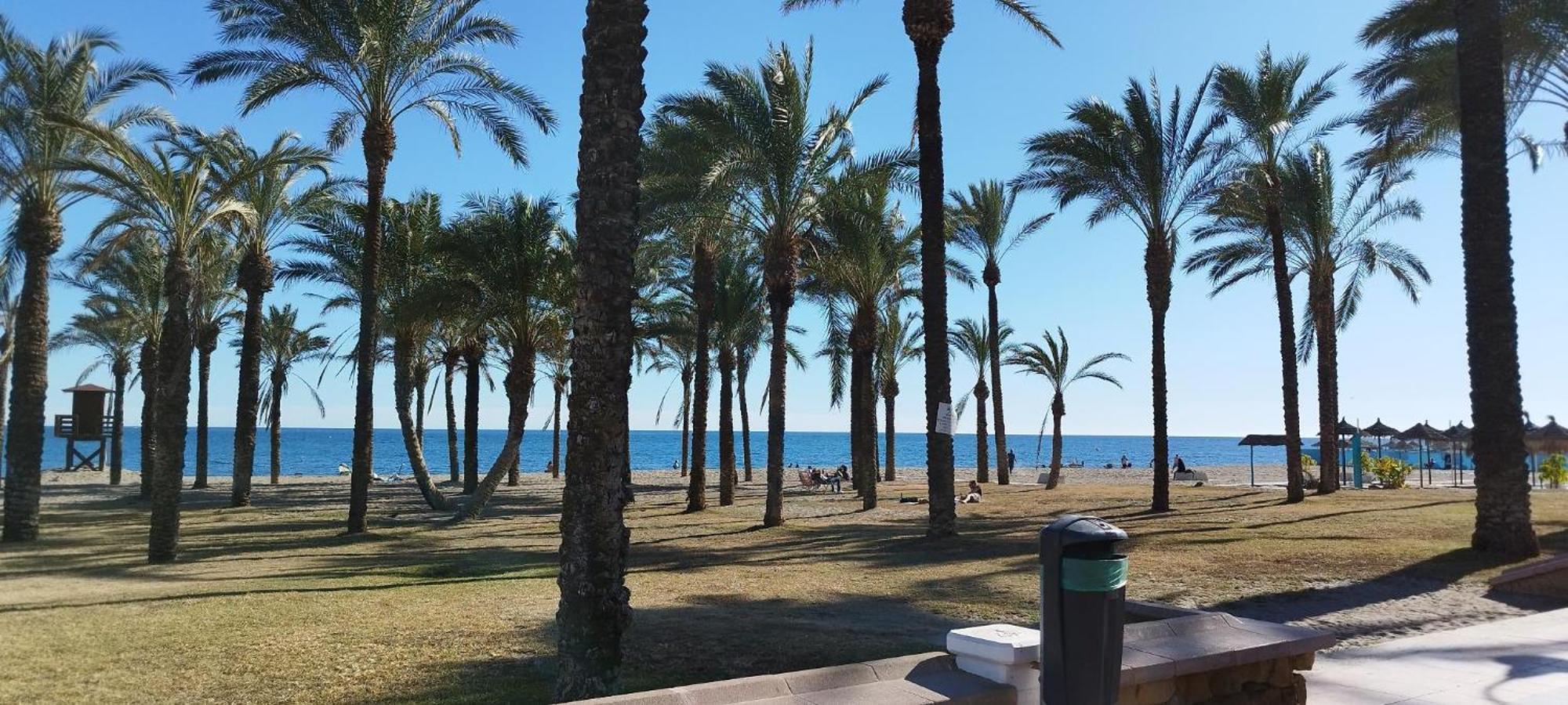 טורמולינוס San Antonio - Beach, Pool And Terrace מראה חיצוני תמונה